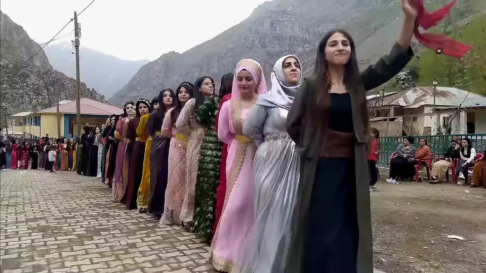 زەماوەند · جۆلەمێرگ